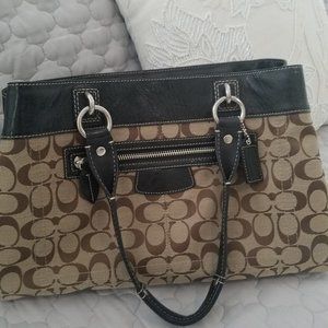 Like New Coach Handbag!